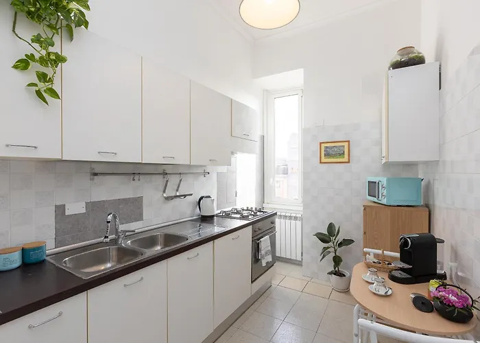 Cherry Suites- Timeless & Terrace Apartment