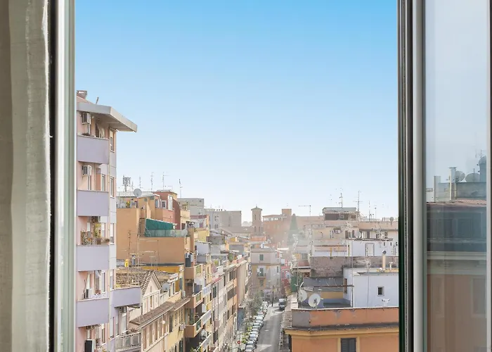 Cherry Suites- Timeless & Terrace Apartment